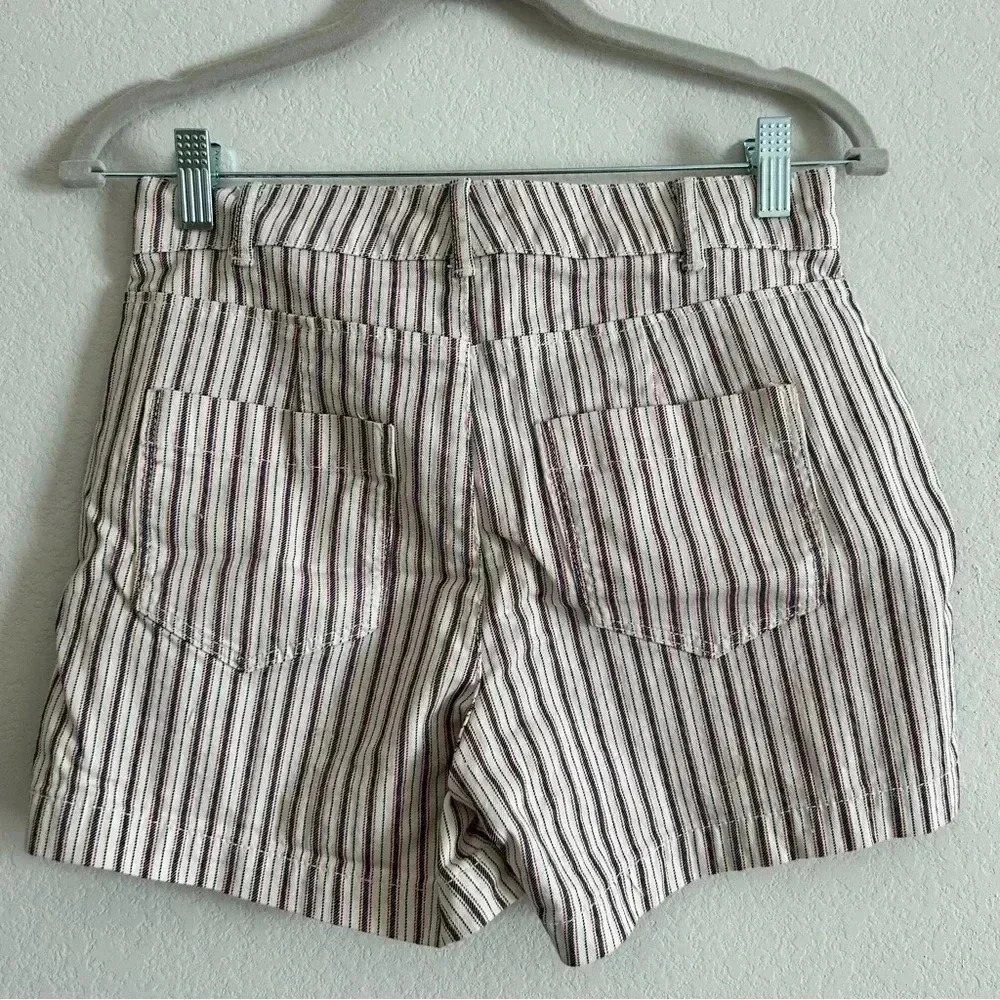 Loft and Old Navy Shorts (Set of 2) | size 2 - Picture 9 of 10